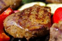 Avances. Científicos israelíes estudian cómo cultivar carne