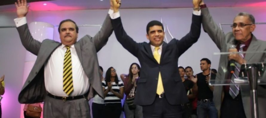 Esto se Acabo, Pastores Dominicanos Anuncian Candidatura Política para el 2016