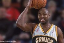 Ex jugador de la NBA deja el alcoholismo y acepta a Cristo