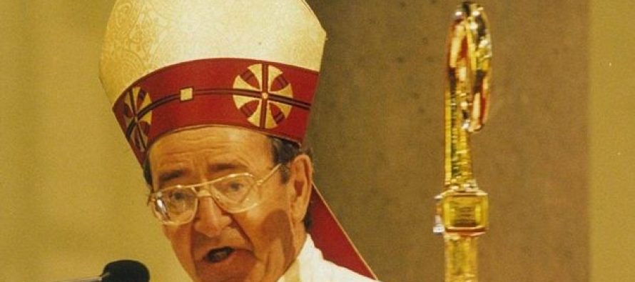 Ex-Obispo Católico “Ronald Mulkearns” dice que no sabía que la “Pederastia” fuera un delito