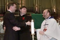 Presbiterianos de Escocia admiten matrimonio gay para clérigos