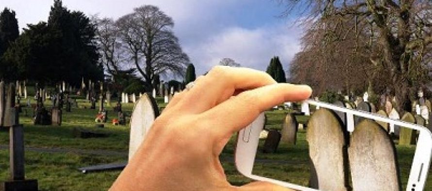 Crean en Japón una aplicación que permite comunicarse con los muertos