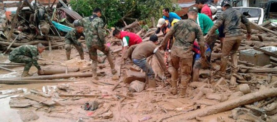 Van 154 muertos por avalancha en Colombia; decretan estado de calamidad