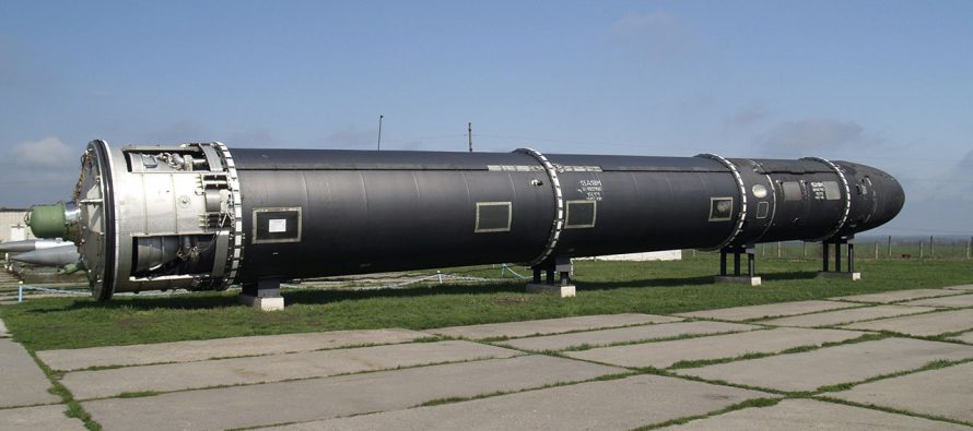 Rusia presenta su nuevo misil nuclear “Satán 2”, capaz de destruir una región tan grande como Francia