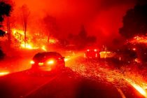 Los fuertes vientos amenazan con extender EL FUEGO de California