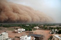Sorprende tormenta de polvo en Torreón; «¿cuál Sahara?», dicen en redes
