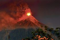 Alerta en Guatemala por fuerte actividad en 3 volcanes