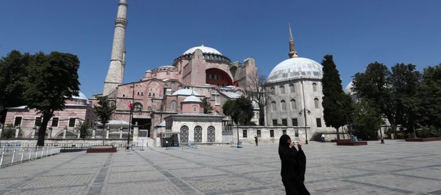 Turquía acusa falsamente a las iglesias cristianas de propagar el Covid-19 en su país