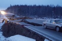 Fotos y videos del sismo en Alaska, así huyen tras alerta de tsunami