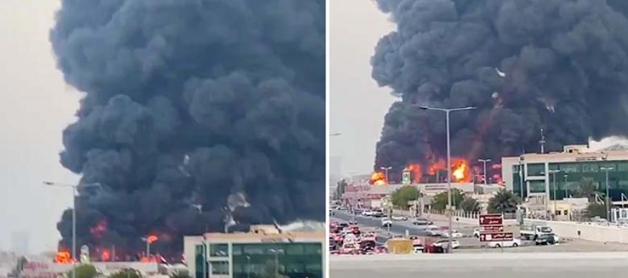 Se desata un descomunal incendio en un mercado de los Emiratos Árabes