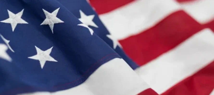 Ser un estadounidense patriota no te convierte en un ‘nacionalista cristiano’: Dr. Richard Land reflexiona sobre el debate