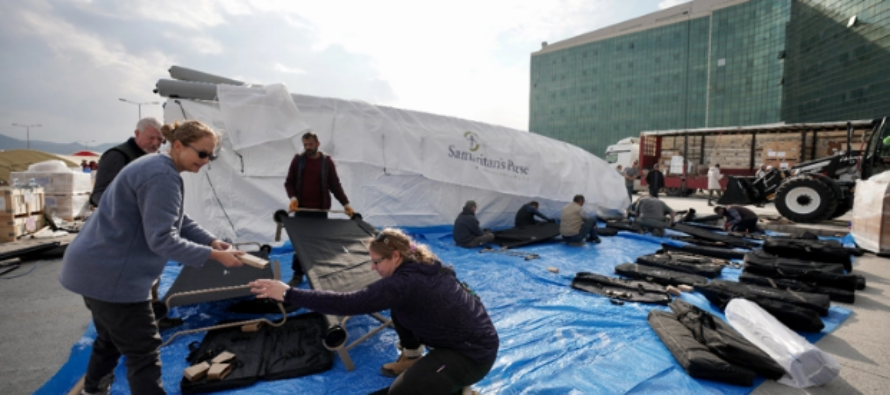 Samaritan’s Purse abre hospital de campaña en Turquía después de que el número de víctimas del terremoto supere los 40.000